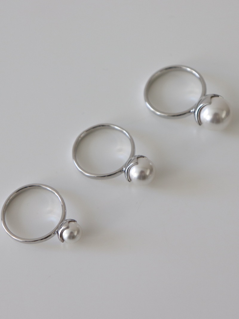 Light Back Pearl RIngs (silver/gold)(6,8,10mm)